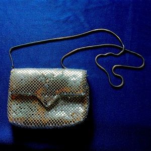 Pacific express bag. Medium small size. Silver.